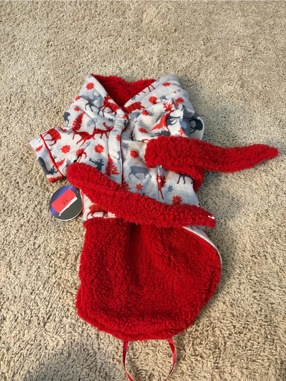 Cozy Red Sherpa-Lined Dog Hooded Coat with Reindeer Print